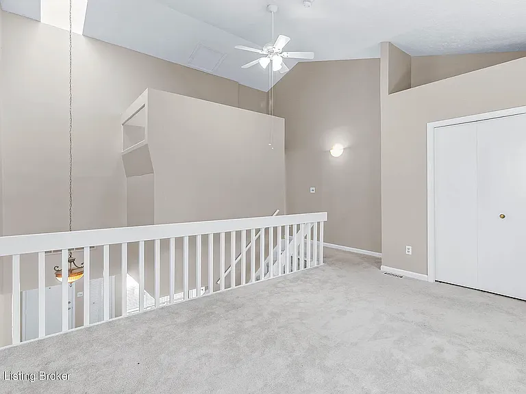 423 Ledgeview Park Dr — Photo 18