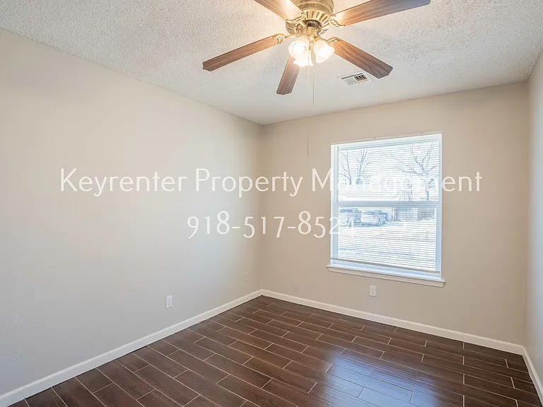 4601 S Cedar Ave — Photo 9