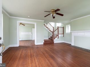 112 E Township Line Rd, Havertown, PA 19083