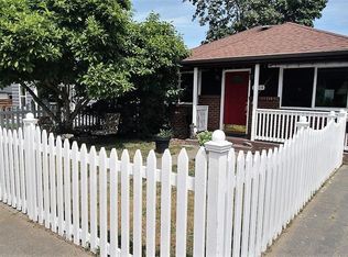 3014 23rd Ave S, Seattle, WA 98144