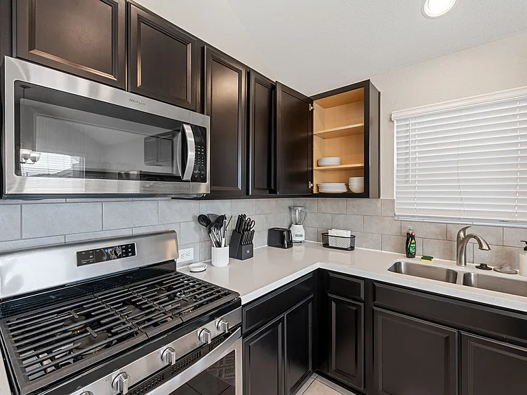 718 Bridgestone Way — Photo 7
