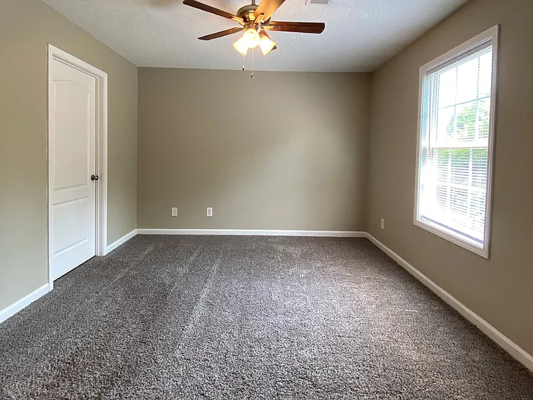 541B Patriot Park Ct — Photo 9