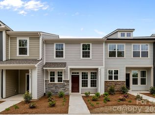 2930 Clyde Dr, Charlotte, NC 28208