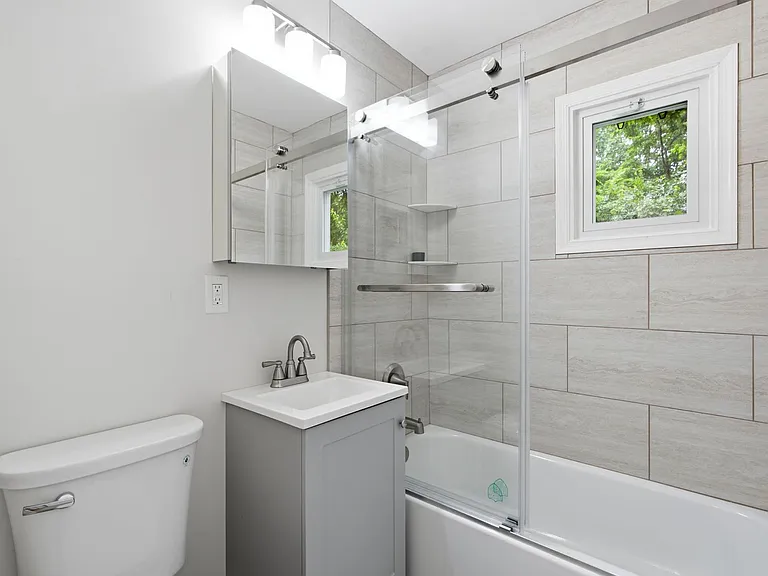 18 Grandin Cir — Photo 14