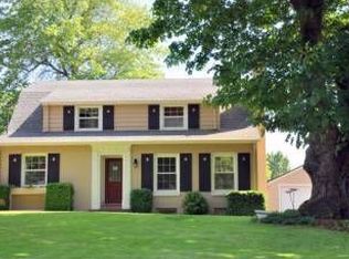 18222 SE River Rd, Milwaukie, OR 97267