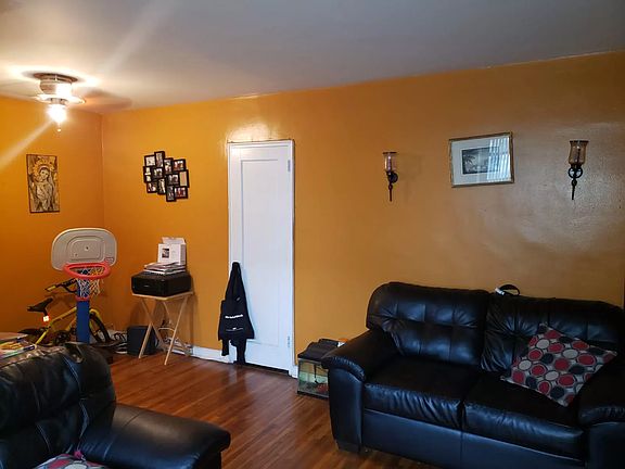 4th image of 112-30 Northern Blvd #1E