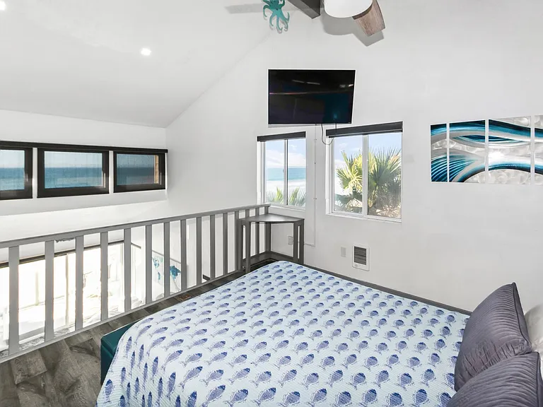 706 Ocean Lane — Photo 16