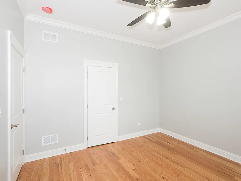 516 N Western Ave #3 — Photo 6