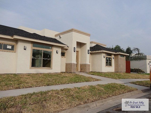 1st image of 6827 Stone Oak