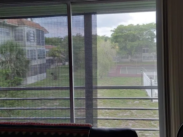 611 S State Road 7 #2G, Margate, FL 33068