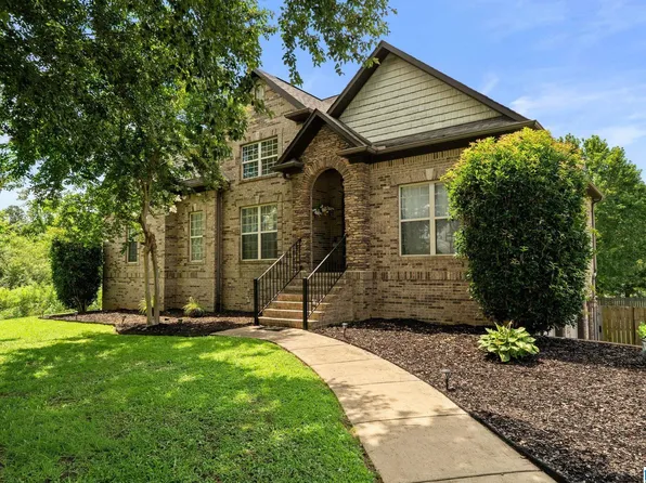 162 Hidden Highlands Dr, Warrior, AL 35180