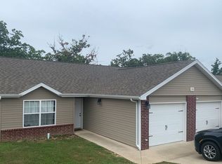 194 Lyle Curtis Cir APT A, Waynesville, MO 65583