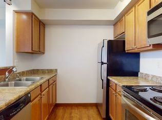Viewpoint Apartments, Seattle, WA 98198