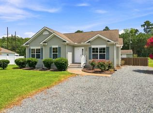 60 Byway Cir, Kilmarnock, VA 22482