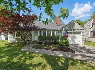 5824 Marty St, Overland Park, KS 66202