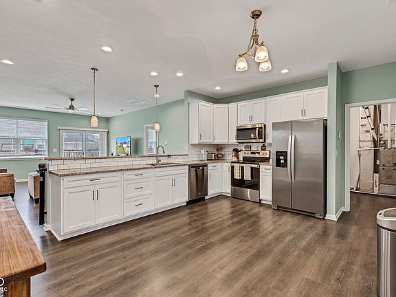 5th image of 1407 Allen Ct