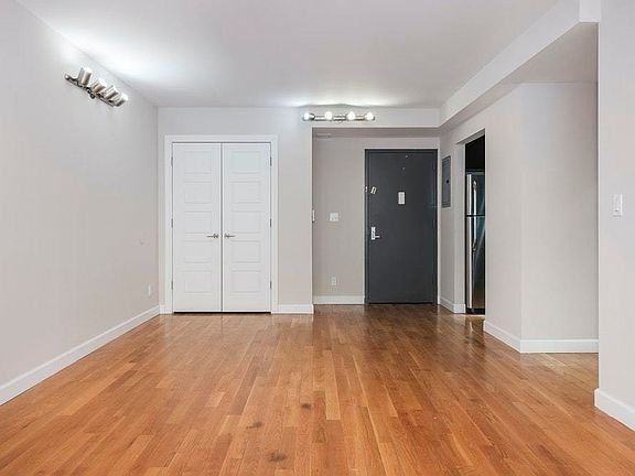 5th image of 90 Sullivan Pl APT 5A