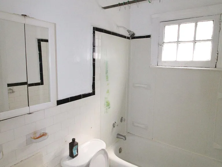5534 Phillips Ave #6 — Photo 5