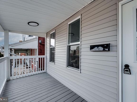4th image of 348 Garfield St