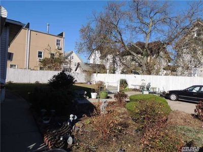 1383 Chandler St, Far Rockaway, NY, 11691