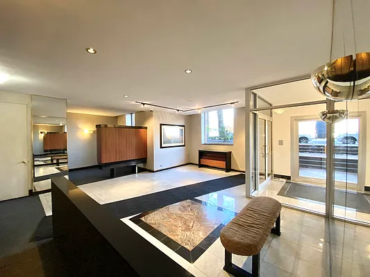 Sold by Bruma Realty LLC | media 16