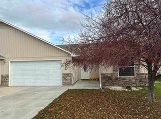 4034 Sunny Brook Dr, Pocatello, ID 83202