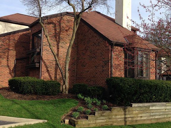 2nd image of 133 Saint Michelle St