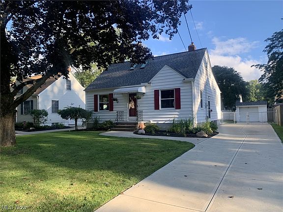 2nd image of 23822 Frank St