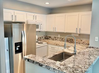 1209 Tivoli Ln UNIT 50, Simi Valley, CA 93065