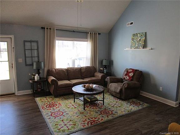 3rd image of 5421 Mallard Ln