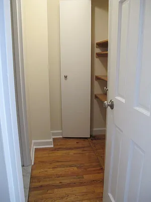Rented by Metropolis Real Estate of Manhattan | media 16