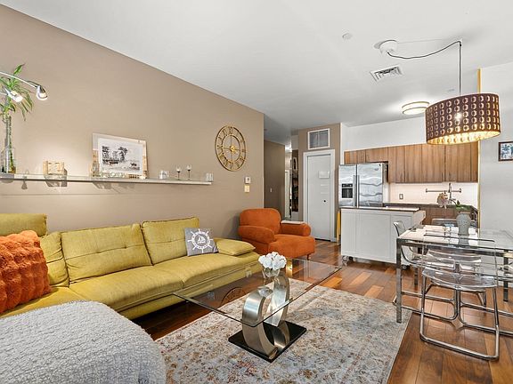 5th image of 45 1st Ave #101