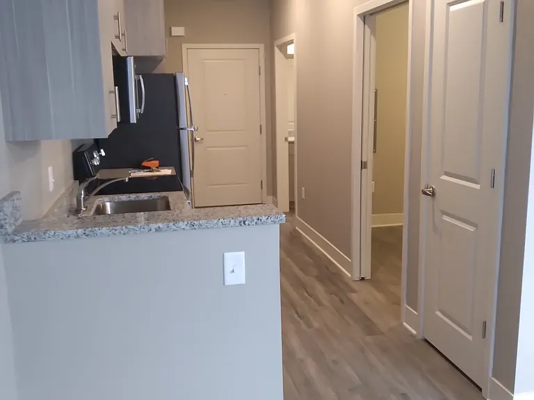 Brighton Crossing Apartments — Photo 22