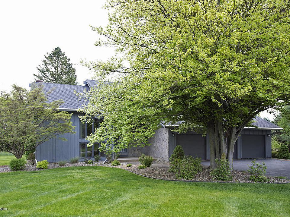 1st image of 125 Whisperwood Ln