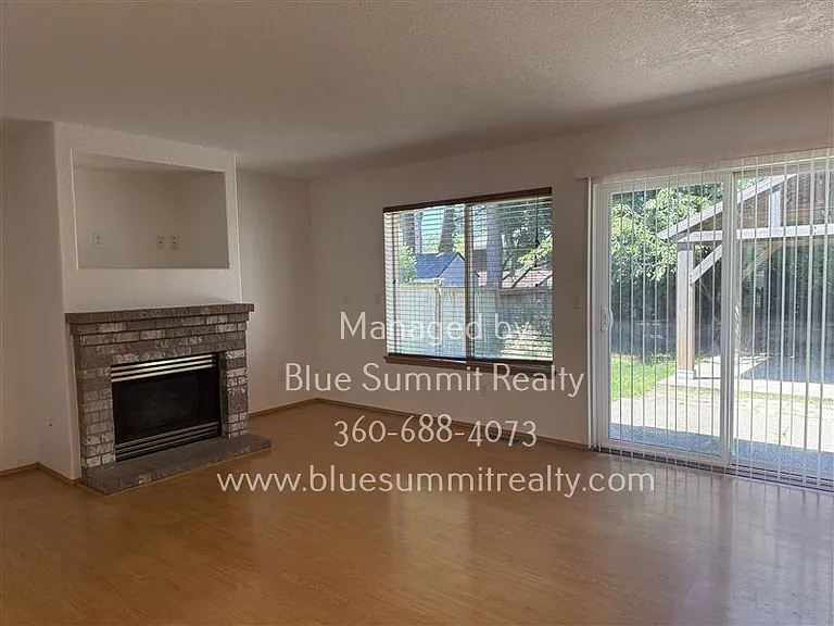 4405 Seville Dr SE — Photo 5