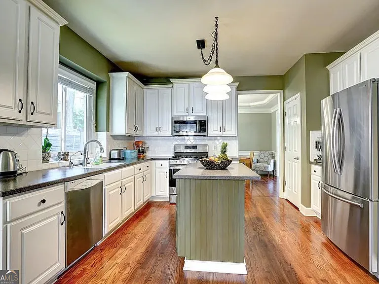10995 Kimball Crest Dr — Photo 7