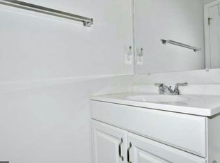 6394 Dakine Cir, Springfield, VA 22150