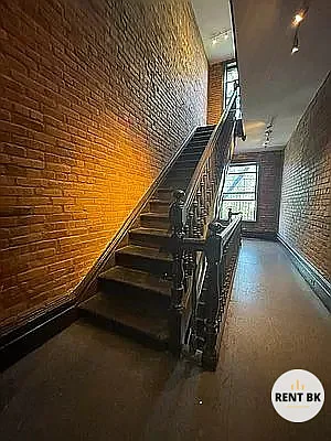 Rented by RENTBK LLC | media 8