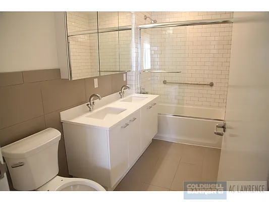 Rented by Aclawrence | media 14