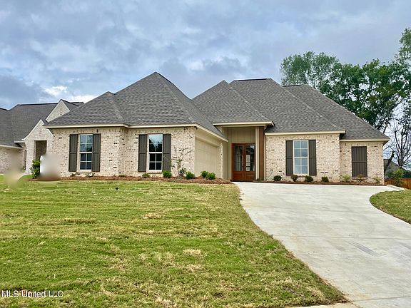 3rd image of 236 Baleigh Dr