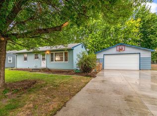 206 School St, Gilbert, IA 50105