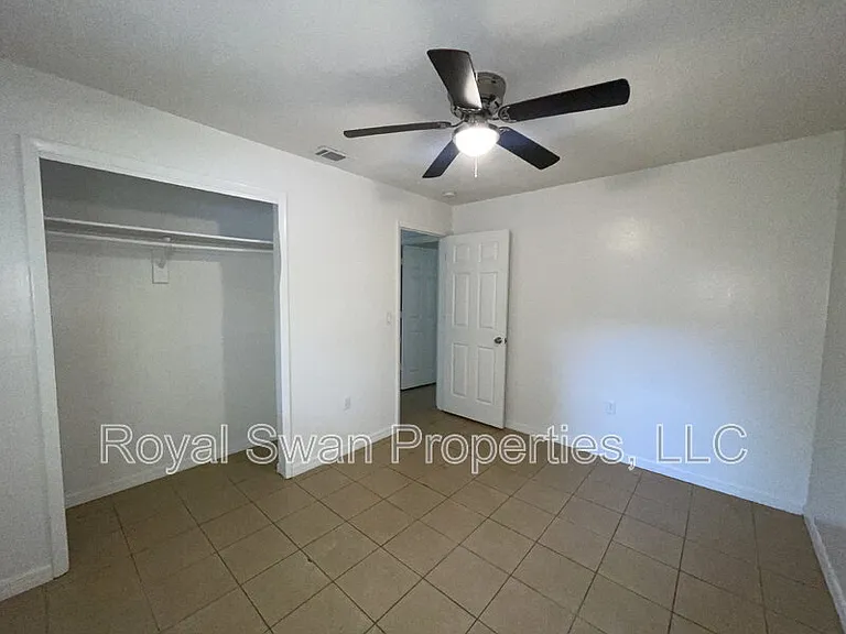 513 Choctaw Ave — Photo 8