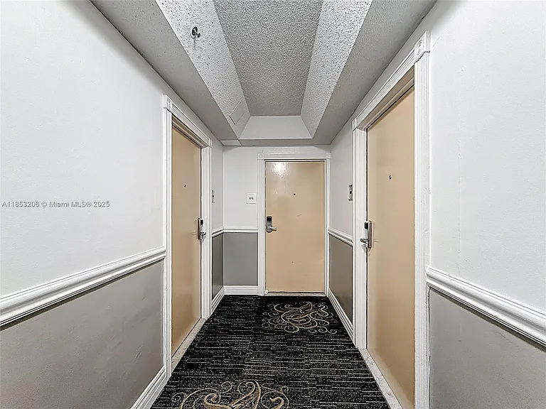 19201 Collins Ave #610 — Photo 8