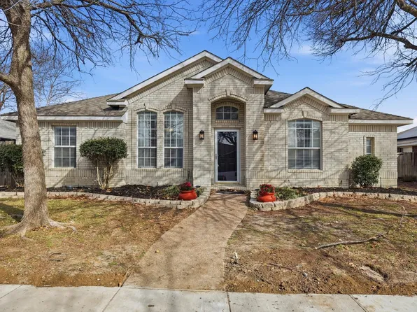 1233 Valley Oaks Dr, Lewisville, TX 75067