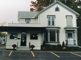 226 4th St, Elyria, OH 44035