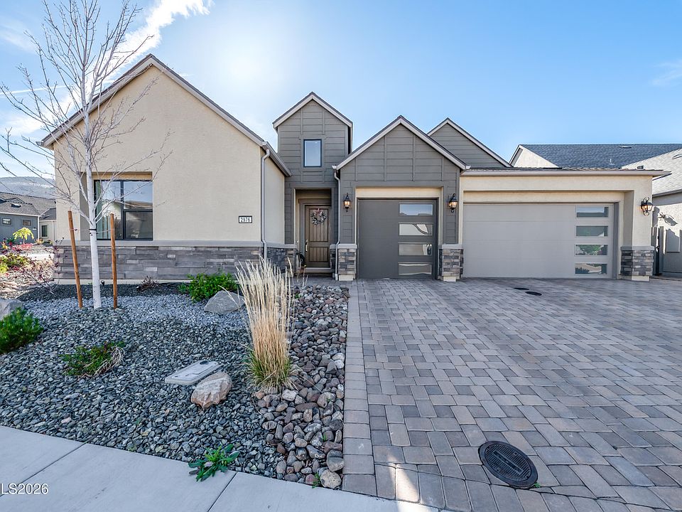 1st image of 2976 Ruby Desert Dr