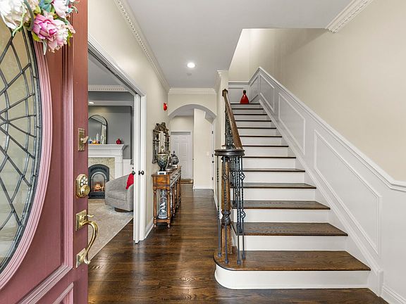 4th image of 4159 Royal Mews Cir