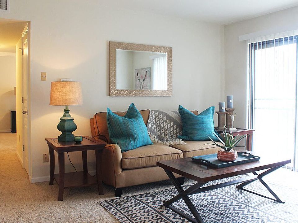 Living Room with Balcony or Patio