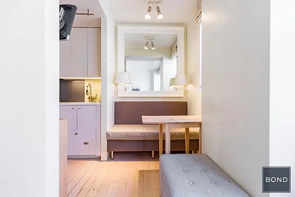 Rented by Bond New York | media 15