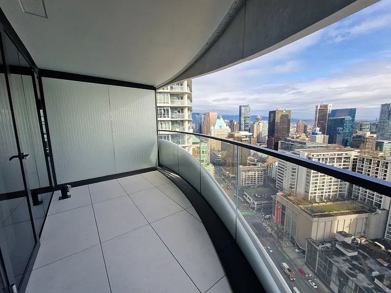 1033 Nelson St #28XX — Photo 12